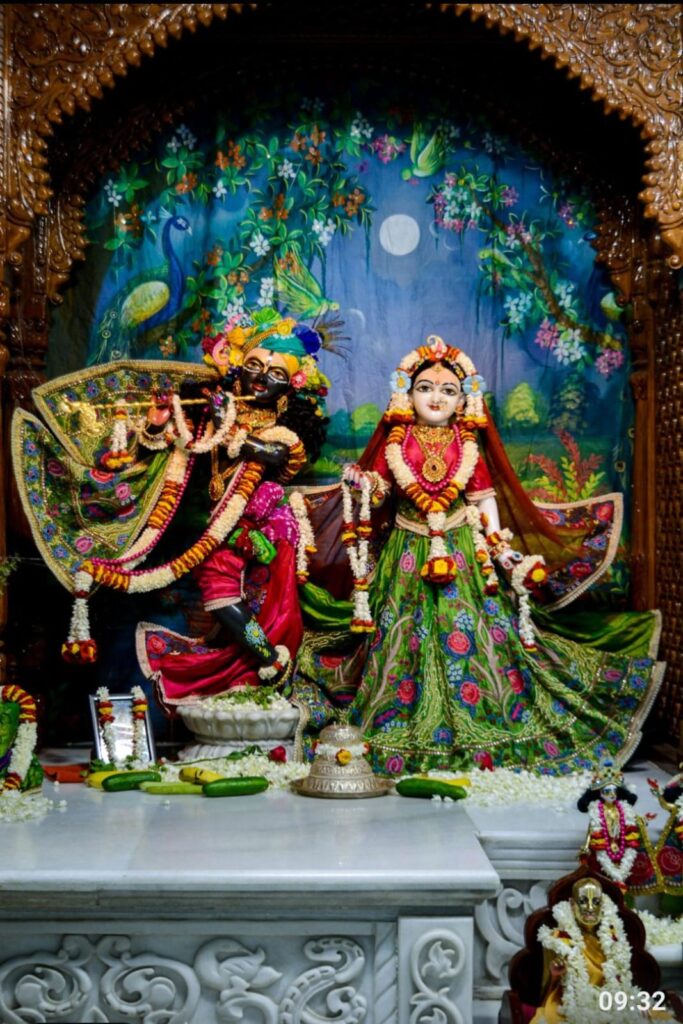 अलौकिक मंदिर। भगवान