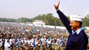 Aam Aadmi Party में क्यों मची है भगदड़