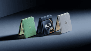 motorola razr 60 mobile phone