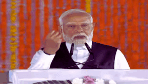 PM Modi Waves Tiranga