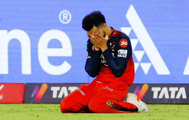 VIRAT KOHLI GET EMOTIONAL ON RCB WIN