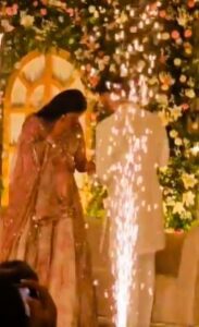 Rinku Singh-Priya Saroj: Priya Saroj started crying after holding Rinku Singh's hand during engagement!