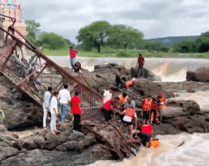 Indrayani River Bridge Collapse, response team arrived