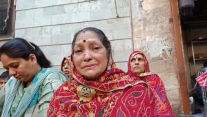 Mathura News: Now it is a do or die battle on Banke Bihari Corridor, women narrated their ordeal in tears!