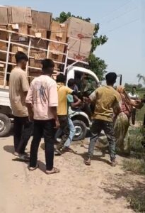 Baghpat Assault-सरेराह नमकीन बेचने वाले से मारपीट