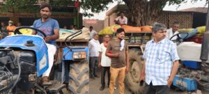 Sambhal Bulldozer Action-किसान रहे परेशान