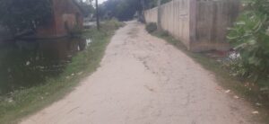 Broken Road Pilibhit-पीलीभीत में टूटी सड़के