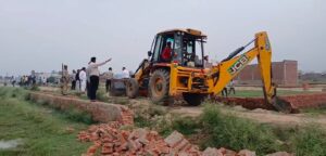 SP Leader Illegal Plotting- Jarai Road Demolition