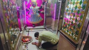 Vandan Yojana Dispute: संभल में मेला भूमि पर जेसीबी चढ़ा