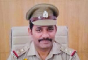 Moradabad में थाना प्रभारी Ramprasad Sharma निलंबित 