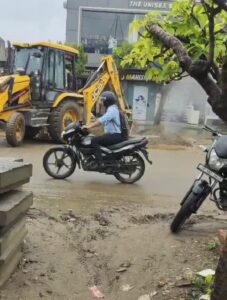 Sambhal Flyover Gas Leak,