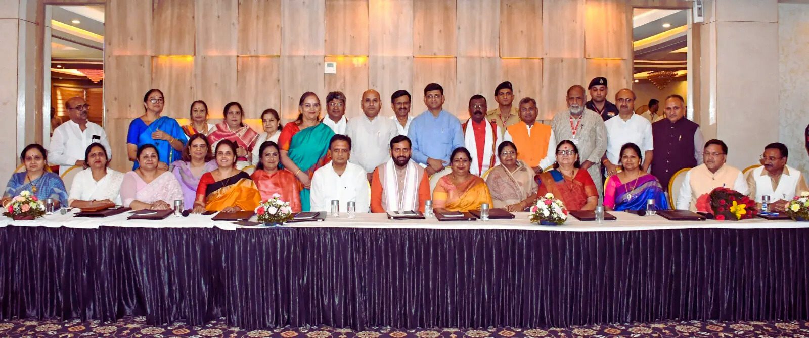 All India Mayors Executive Council.