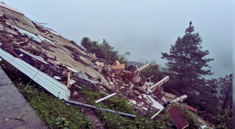 Shimla Building Collapse-Chamayana में इमारत ढही