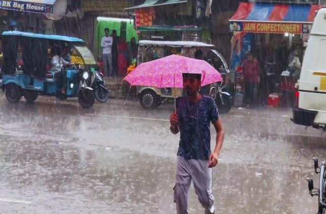 Rain In Panchkula Chandigarh.