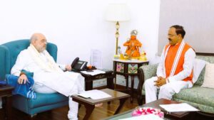 Keshav Maurya की अमित शाह से मुलाकात