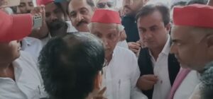 Ikra Hasan controversy -सपा ने कमिश्नर को सौंपा ज्ञापन