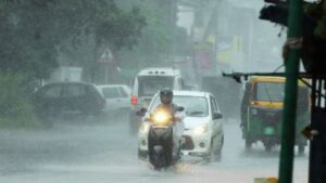 Weather news: जुलाई के पहले हफ्ते में मानसून ने पकड़ी रफ्तार, देश के कई राज्यों में भारी बारिश का अलर्ट