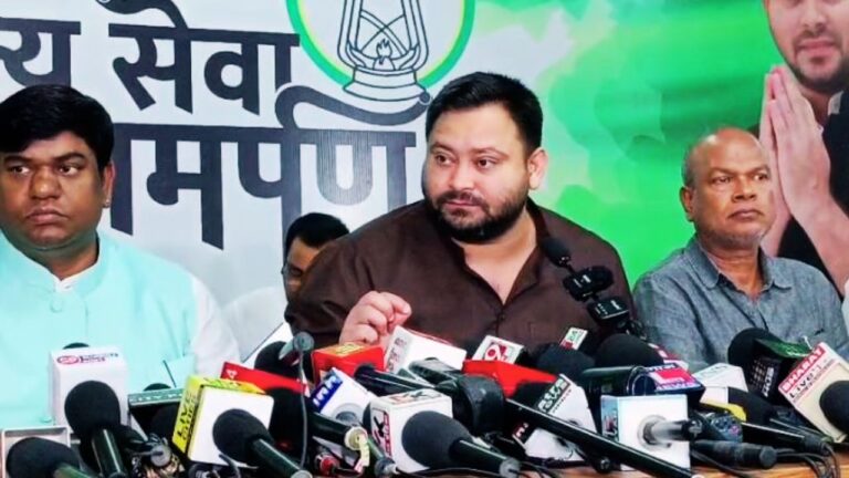 Bihar Voter List Revision : तेजस्वी का बड़ा आरोप - कहा- चुनाव आयोग को चला रही बीजेपी