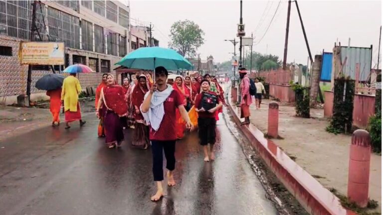 पंचकोसी परिक्रमा में बृजवासियों का गुस्सा: कॉरिडोर-न्यास के खिलाफ 64 दिन से जंग!