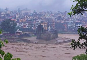 Himachal Me Kudrat Ka Keher.