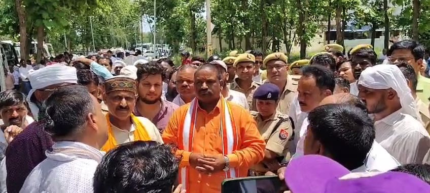 MNREGA Scam में प्रधानों ने खोला पोल-खोल मोर्चा!