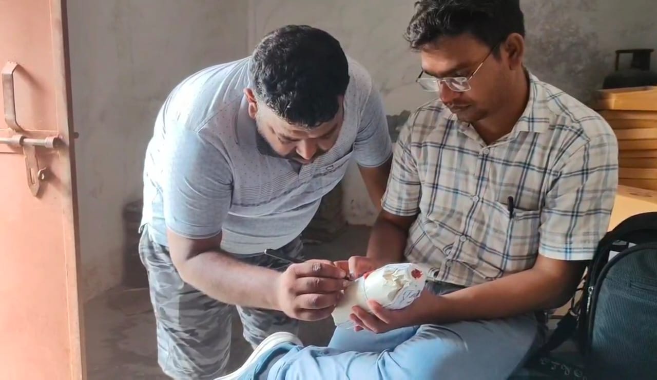 Paneer Quality ने संभल में मचाया बवाल!