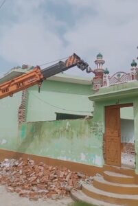 Illegal Mosque -संभल में पर बुलडोजर 