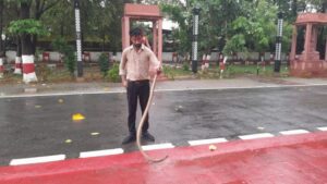 Moradabad सर्किट हाउस में मंत्री Asim Arun की मौजूदगी में घुसा सांप और फिर...