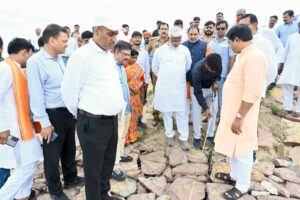 FloodProtectionWork-जलशक्ति मंत्री स्वतंत्रदेव सिंह  ने लिया जायजा