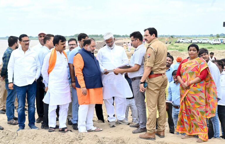 FloodProtectionWork-जलशक्ति मंत्री स्वतंत्रदेव सिंह ने लिया जायजा
