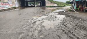 Fatehabad-Firozabad Road Pothole का खेल