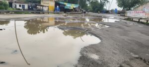 Fatehabad-Firozabad Road Pothole का खेल