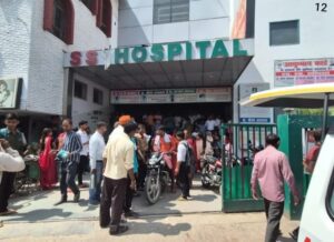 Hospital Bathroom Video-पीलीभीत