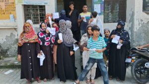 Saharanpur News: Smart Meter ने बिजली के बिल में लगाई आग, जमकर हुआ हंगामा