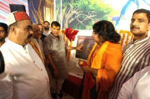 Vrindavan News: मंत्री ए.के. शर्मा ने किया गोकुल गृह का उद्घाटन, गौ सेवा पर दिया बड़ा संदेश