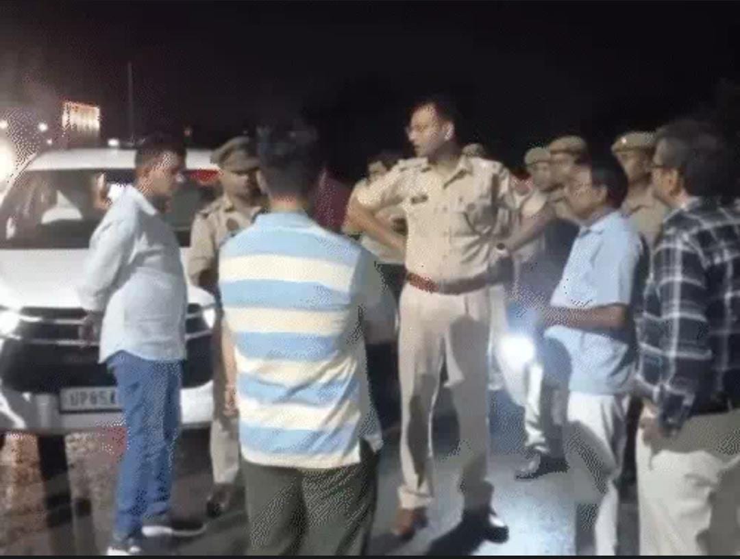 Farah Silver Loot-mathura