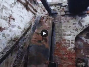 Cylinder Blast In Panipat. सुबह की चाय बनाते वक्त फटा सिलेंडर, 5 लोग बुरी तरह झुलसे. घर की छत उड़ी, पड़ोसी मकानों में दरारें. तेज़ धमाके से अलुपुर गांव में दहशत.