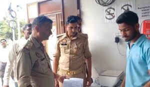 Sambhal News: होटल में पकड़े गए प्रेमी युगल, शहर में मचा हड़कंप, प्रेमी युगल के लिए क्या है कानून, जानिए पूरा सच !