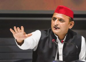 Akhilesh Yadav Honored Mankirt Aulakh.