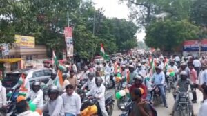 Ghazipur News: गाज़ीपुर में तिरंगा यात्रा, देशभक्ति के रंग में रंगा शहर