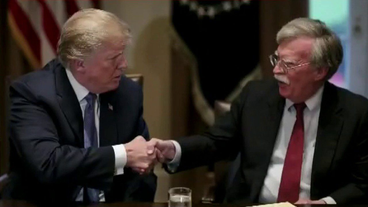 कौन हैं John Bolton, जो Trump की भारत नीति की आलोचना करने पर बुरे फंस गए, FBI ने घर पर मारा छापा !