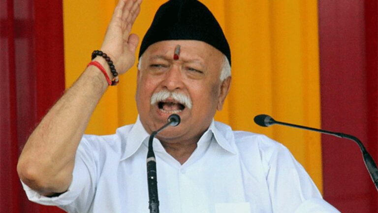 RSS प्रमुख Mohan Bhagwat ने भारत की महंगी शिक्षा, स्वास्थ्य सेवा की खोल दी पोल