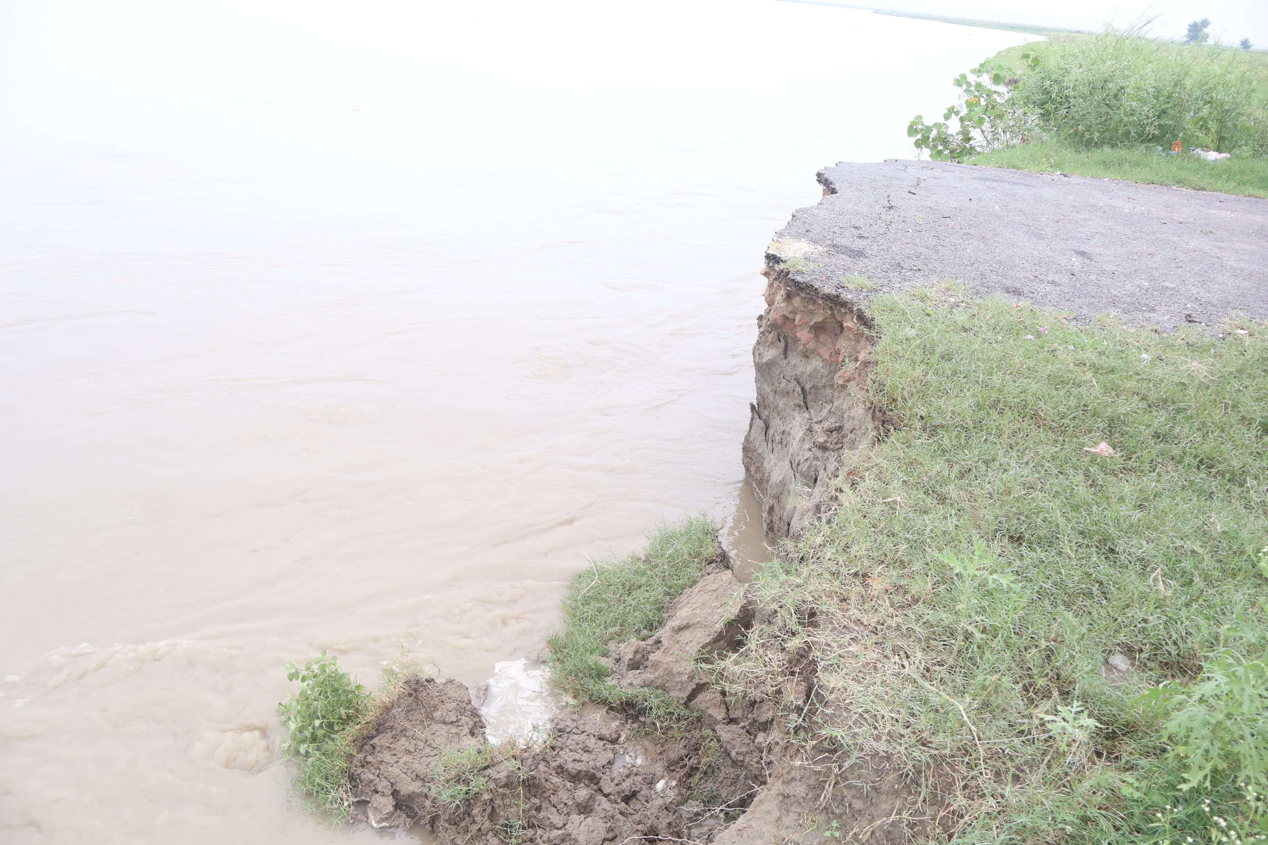 Sambhal Ganga Water Level