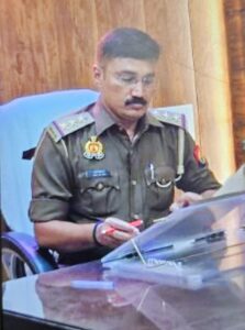 Warrant Against Ghazipur SHO.