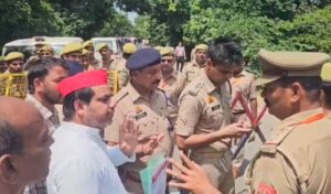 SP Workers Stopped in Sambhal