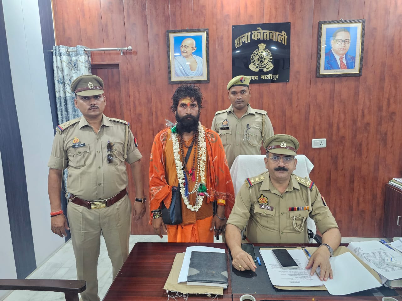 Sadhu Stunt in Ghazipur