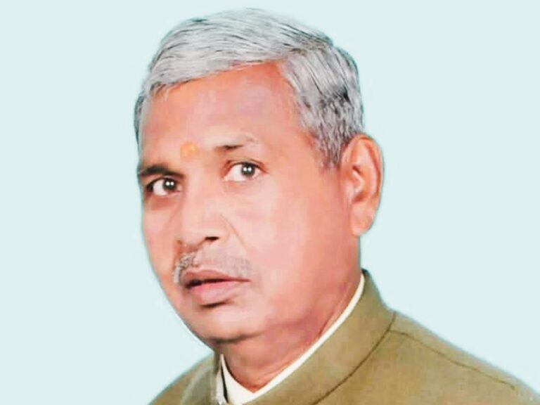 "Former Minister Begging Campaign