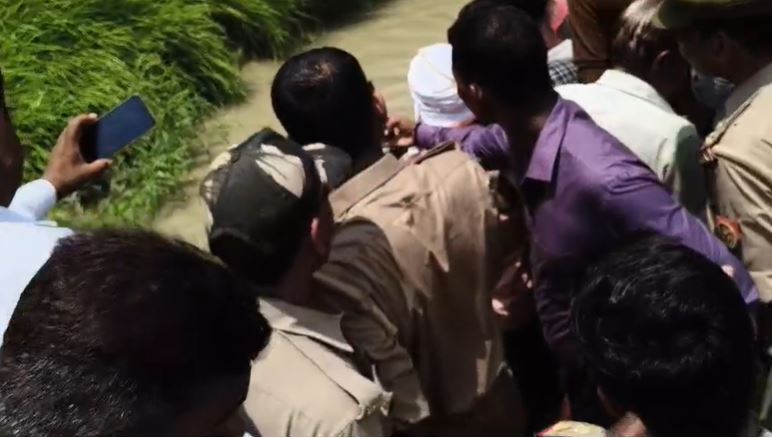 Prayagraj News: छोटी नहर के पास बड़ा कांड, फोन करके बुलाया और फिर...