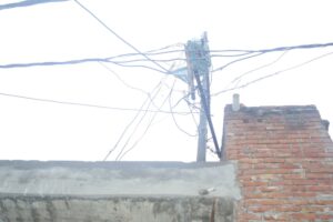 Sambhal News: संभल में बिजली चोरी के खिलाफ ताबड़तोड़ एक्शन, FIR की लगी झड़ी, 446 उपभोक्ताओं पर कुल 1 करोड़ से ज्यादा का बकाया