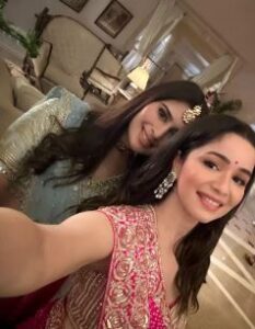 Sachin के बेटे Arjun Tendulkar की मंगेतर Sania Chandok कौन हैं ? डिटेल में जानिए